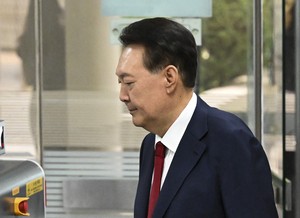 Ex-President Yoon absent from insurrection trial for 7th consecutive time