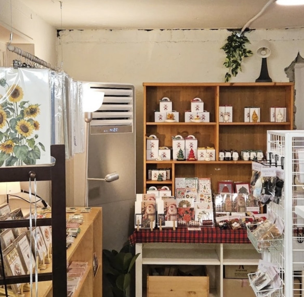 Interior decoration shop Hour Haru in Seoul's Seongsu-dong (Hour Haru)