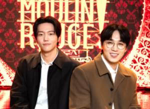 Why do audiences linger at 'Moulin Rouge! The Musical'?